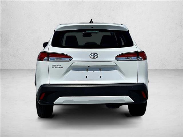 Used 2023 Toyota Corolla Cross L image 4