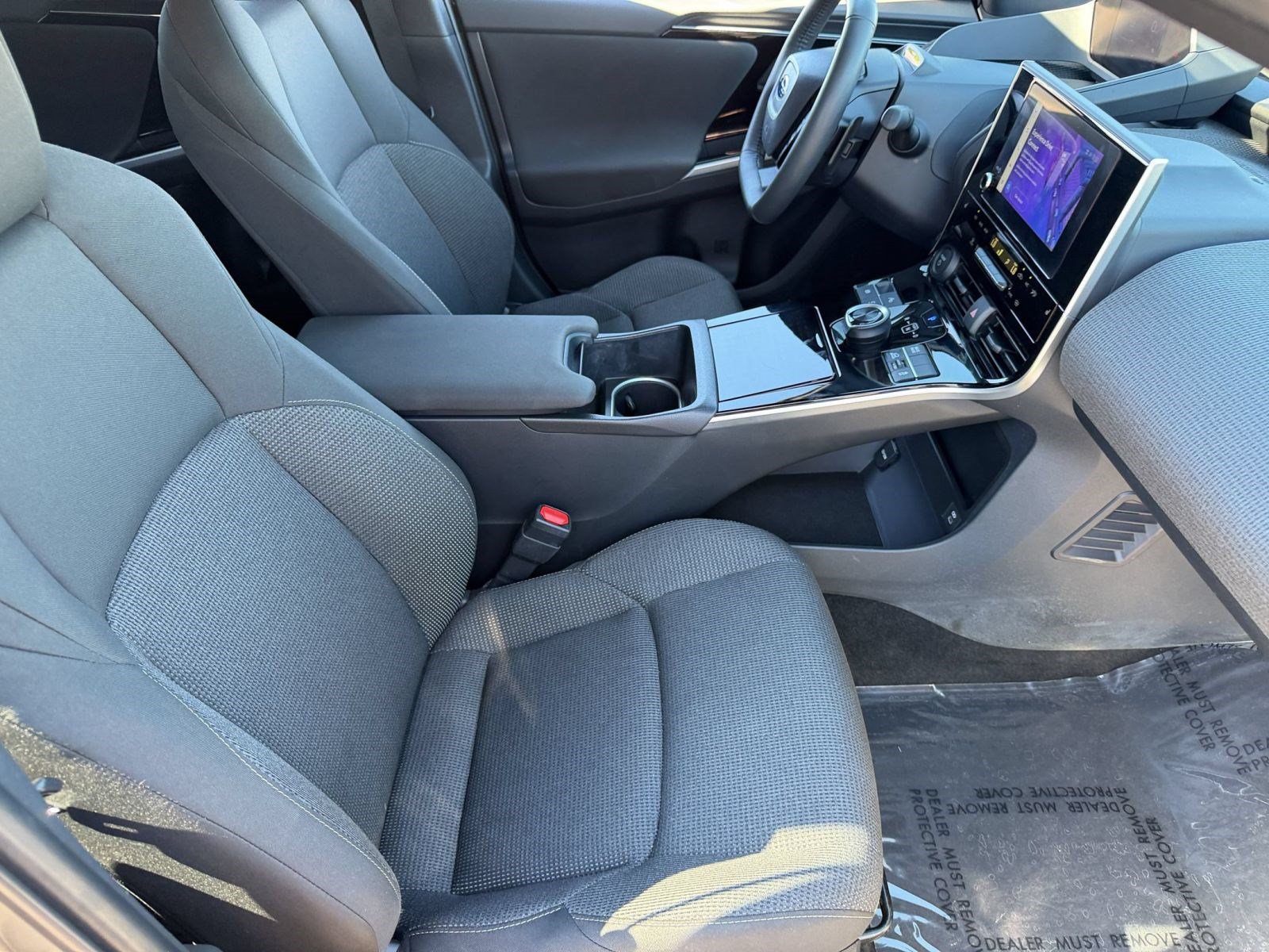 Used 2025 Subaru Solterra AWD/4WD image 23