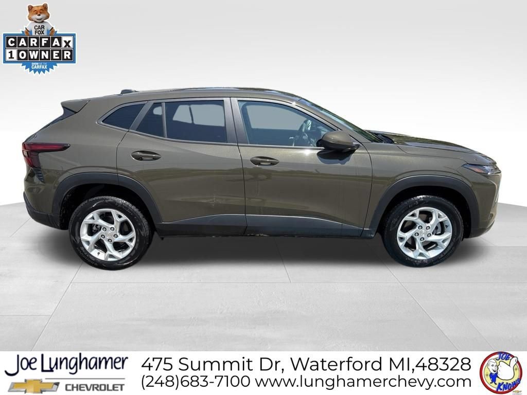 Certified 2024 Chevrolet Trax LS w/ LS Convenience Package FWD image 2