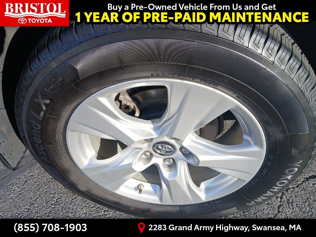 Used 2019 Toyota RAV4 XLE image 14