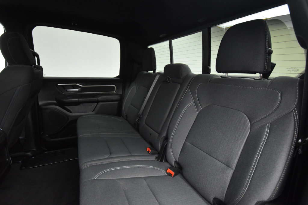 Used 2023 RAM 1500 Big Horn AWD/4WD image 18