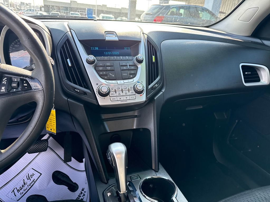 Used 2014 Chevrolet Equinox LS image 22