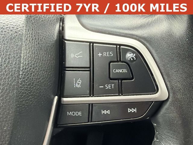 Used 2023 Toyota Highlander XLE AWD/4WD image 23
