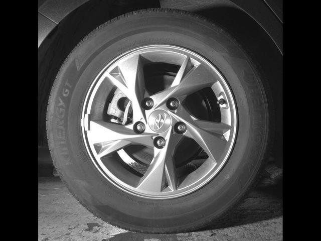 Used 2021 Hyundai Elantra SE FWD image 13
