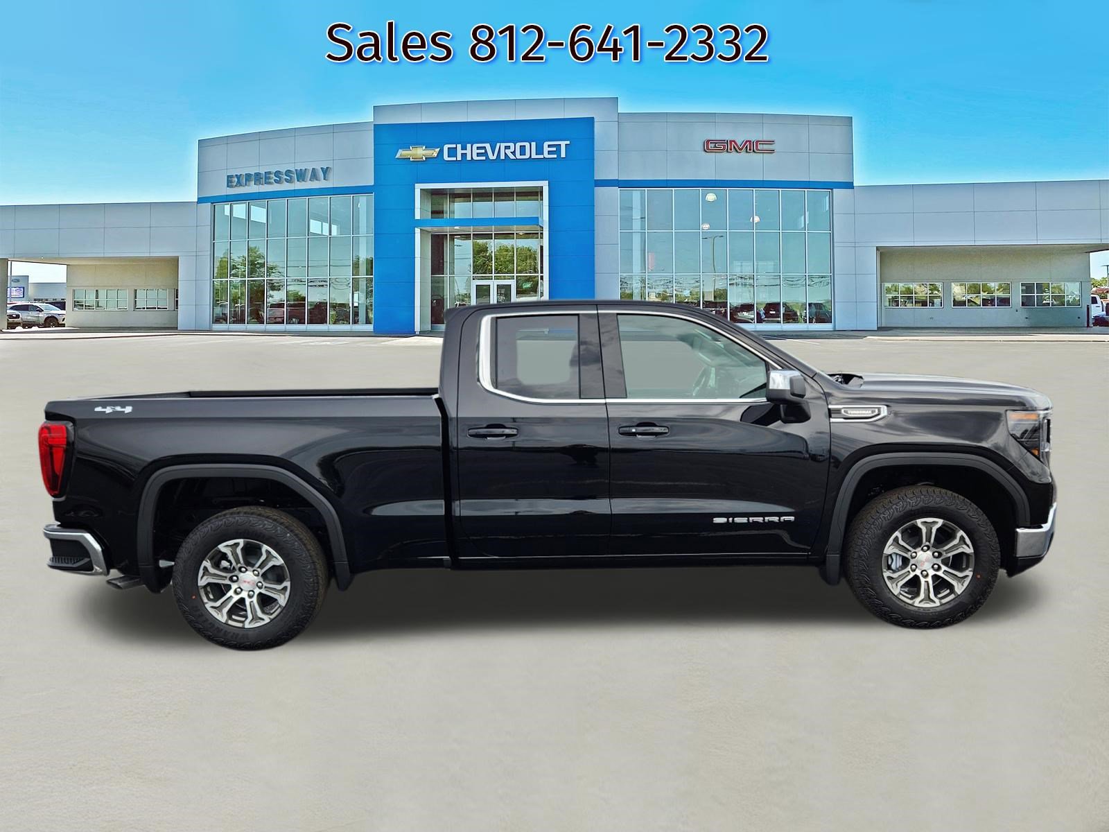 New 2026 GMC Sierra 1500 SLE image 5