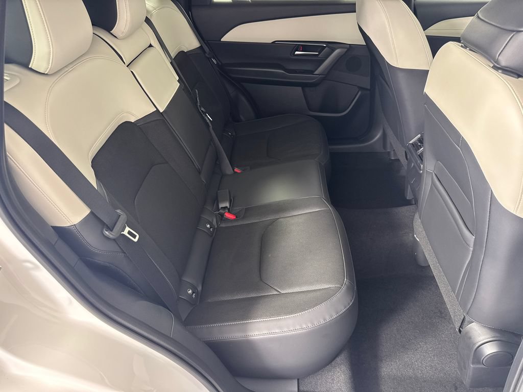 New 2026 MAZDA CX-5 Preferred AWD/4WD image 15