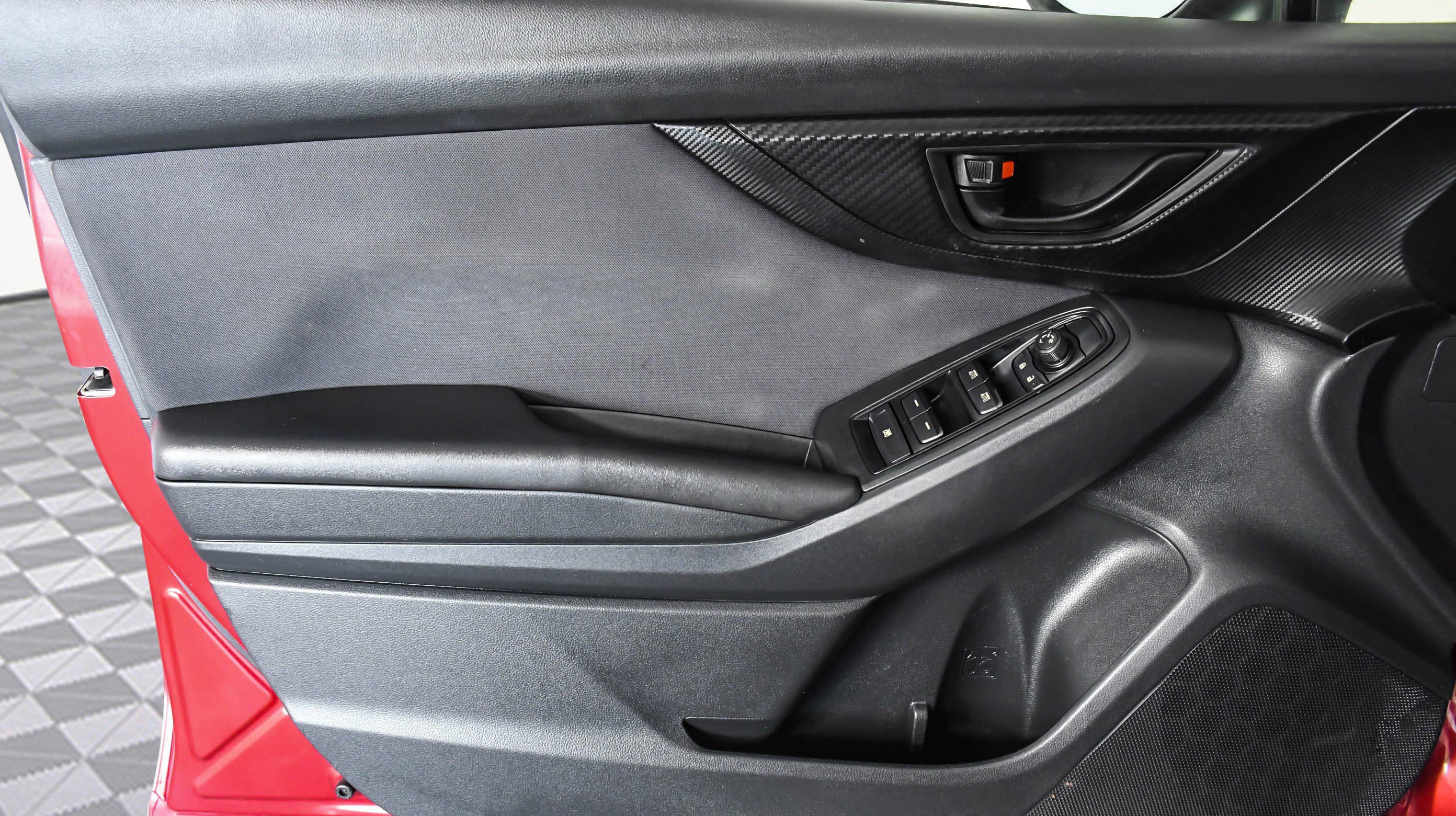 Used 2019 Subaru Crosstrek 2.0i Premium w/ Eyesight System image 20