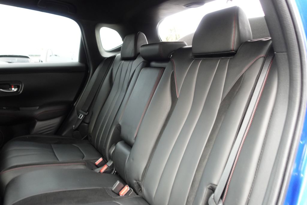 Certified 2025 Acura ADX A-Spec image 26