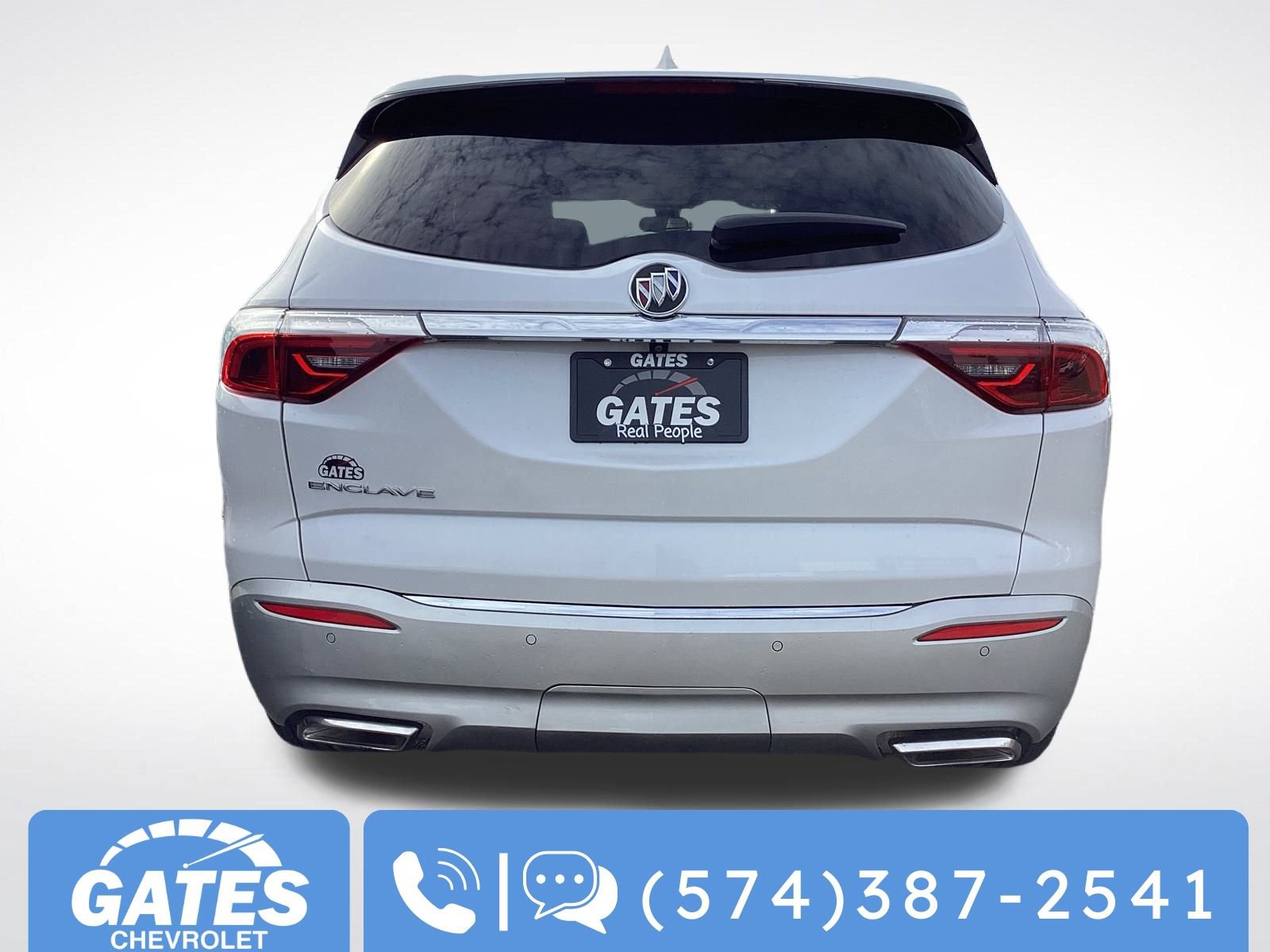 Used 2023 Buick Enclave Essence w/ Experience Buick Package image 9