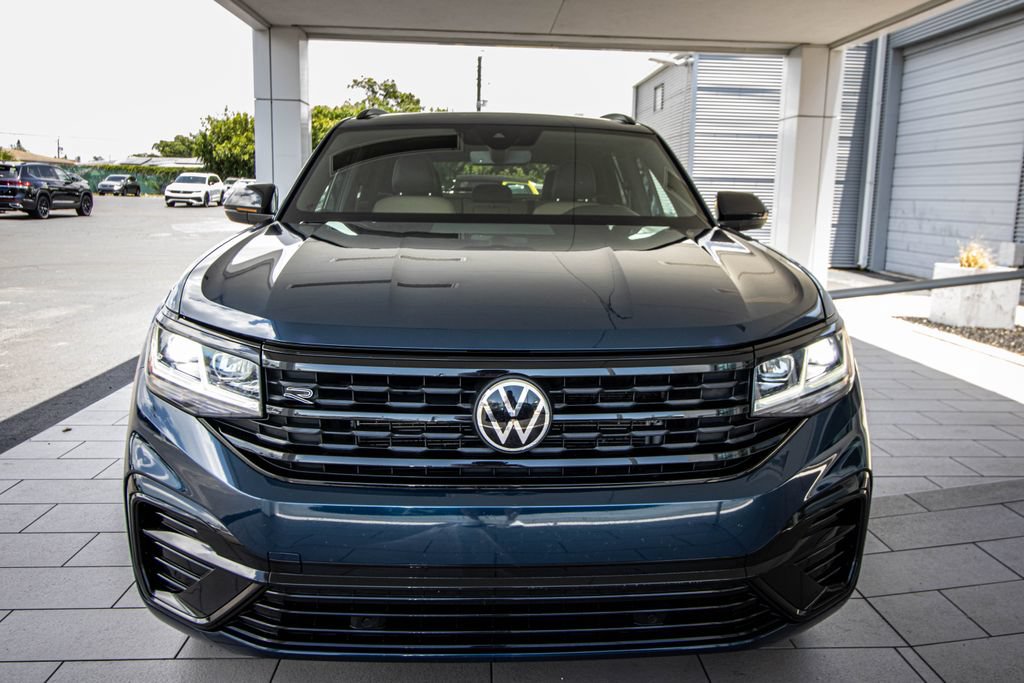 Used 2023 Volkswagen Atlas Cross Sport SEL R-Line AWD/4WD image 9