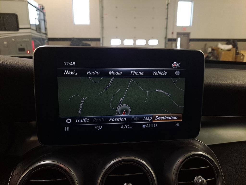 Used 2017 Mercedes-Benz GLC 300 4MATIC Coupe image 19