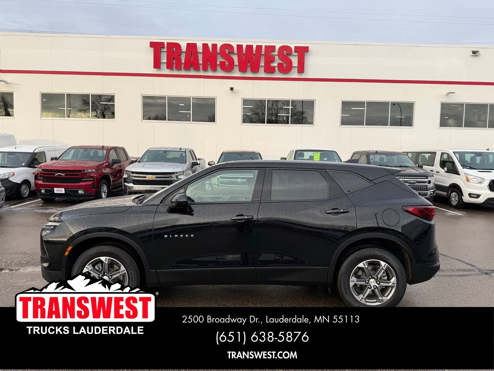 Used 2023 Chevrolet Blazer LT w/ Driver Confidence Package image 2