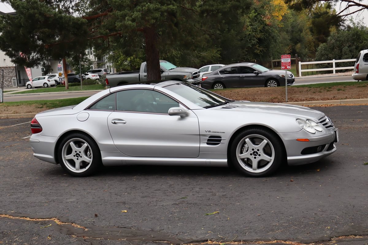 Used 2004 Mercedes-Benz SL 55 AMG image 2