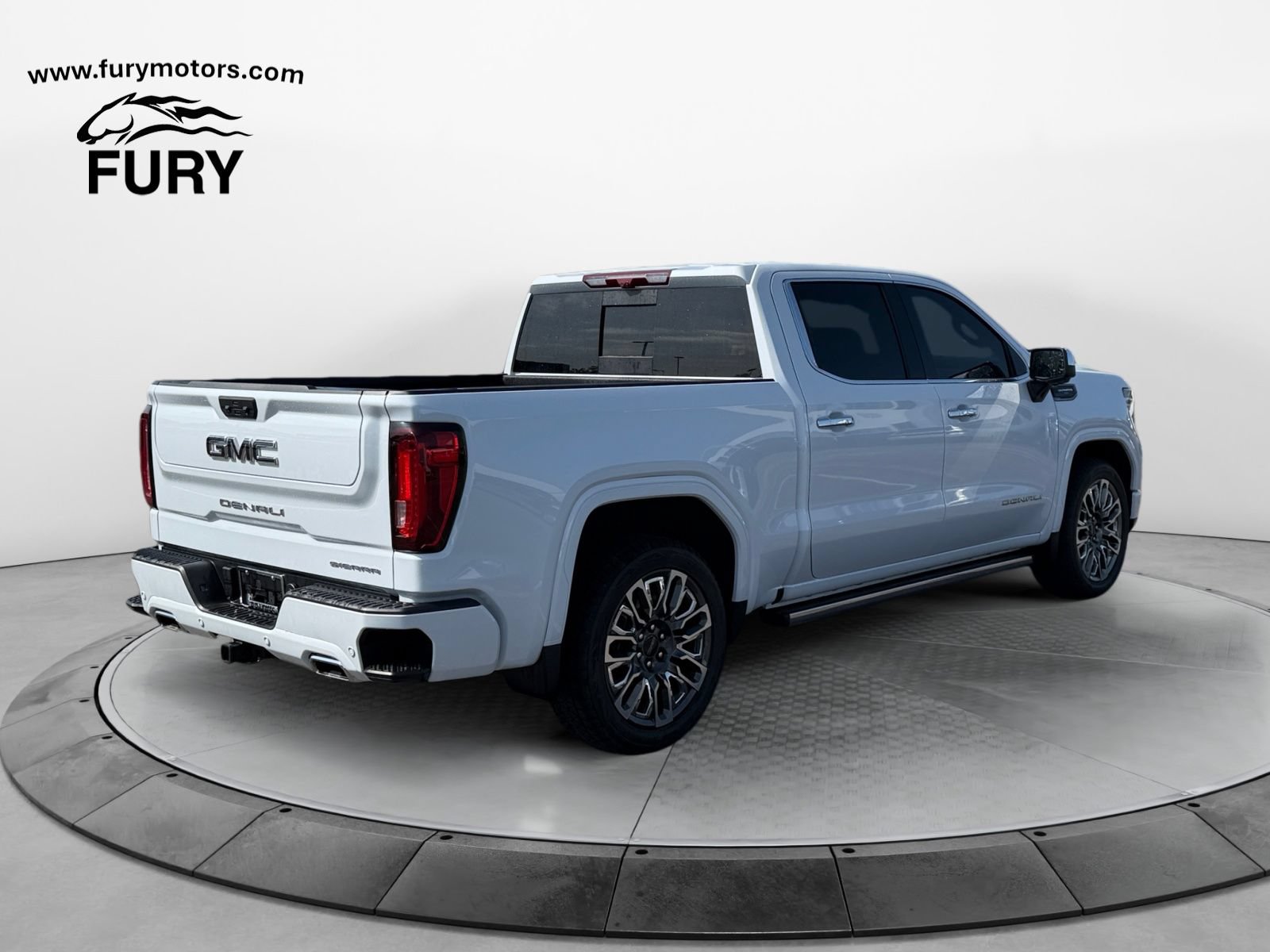 Used 2026 GMC Sierra 1500 Denali Ultimate AWD/4WD image 4