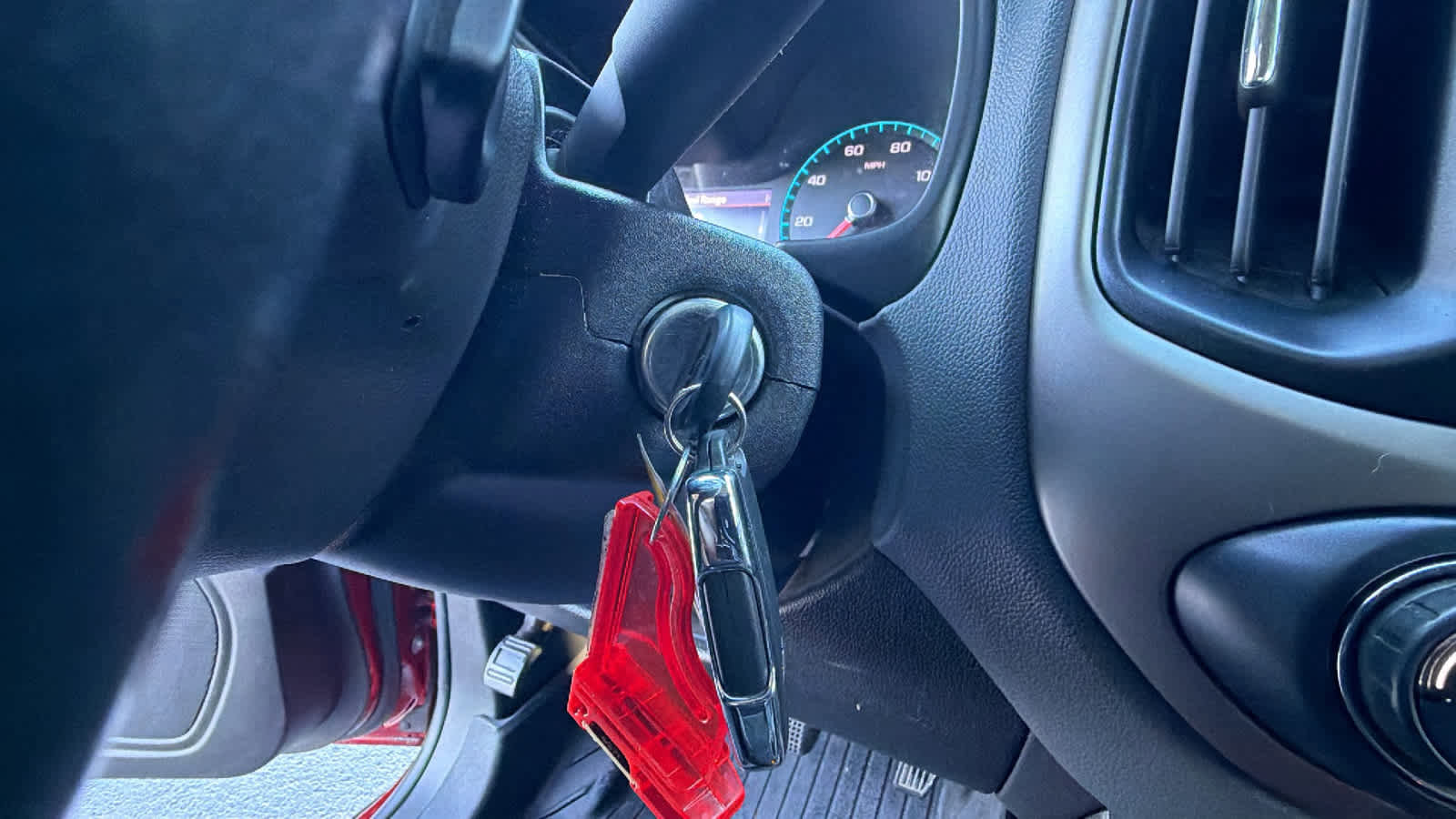 Used 2019 Chevrolet Colorado Z71 image 17