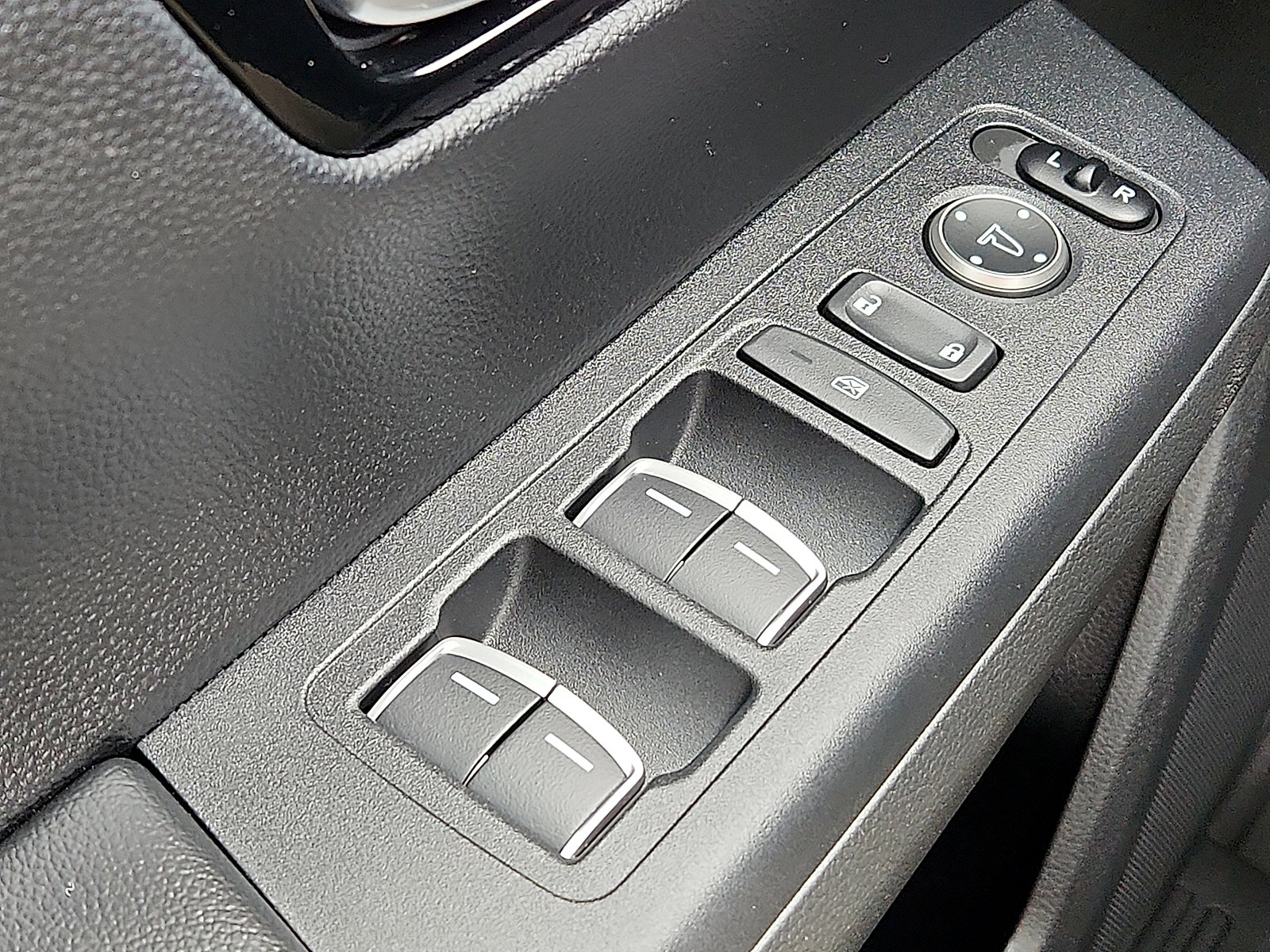 Used 2023 Honda CR-V Sport Touring image 26