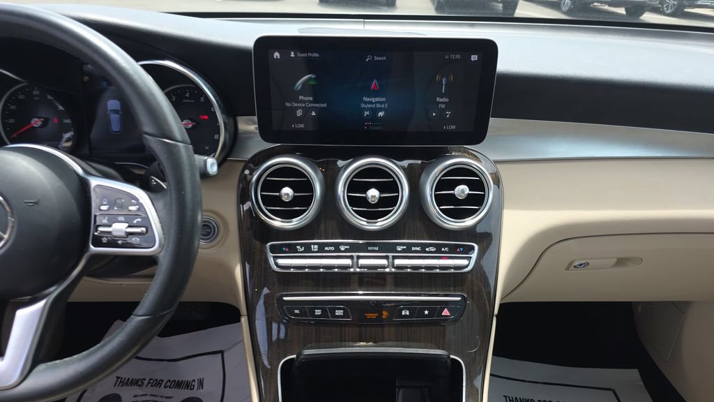 Used 2022 Mercedes-Benz GLC 300 image 26