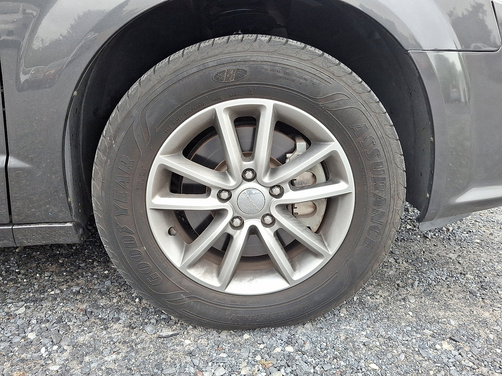 Used 2016 Dodge Grand Caravan SE image 9