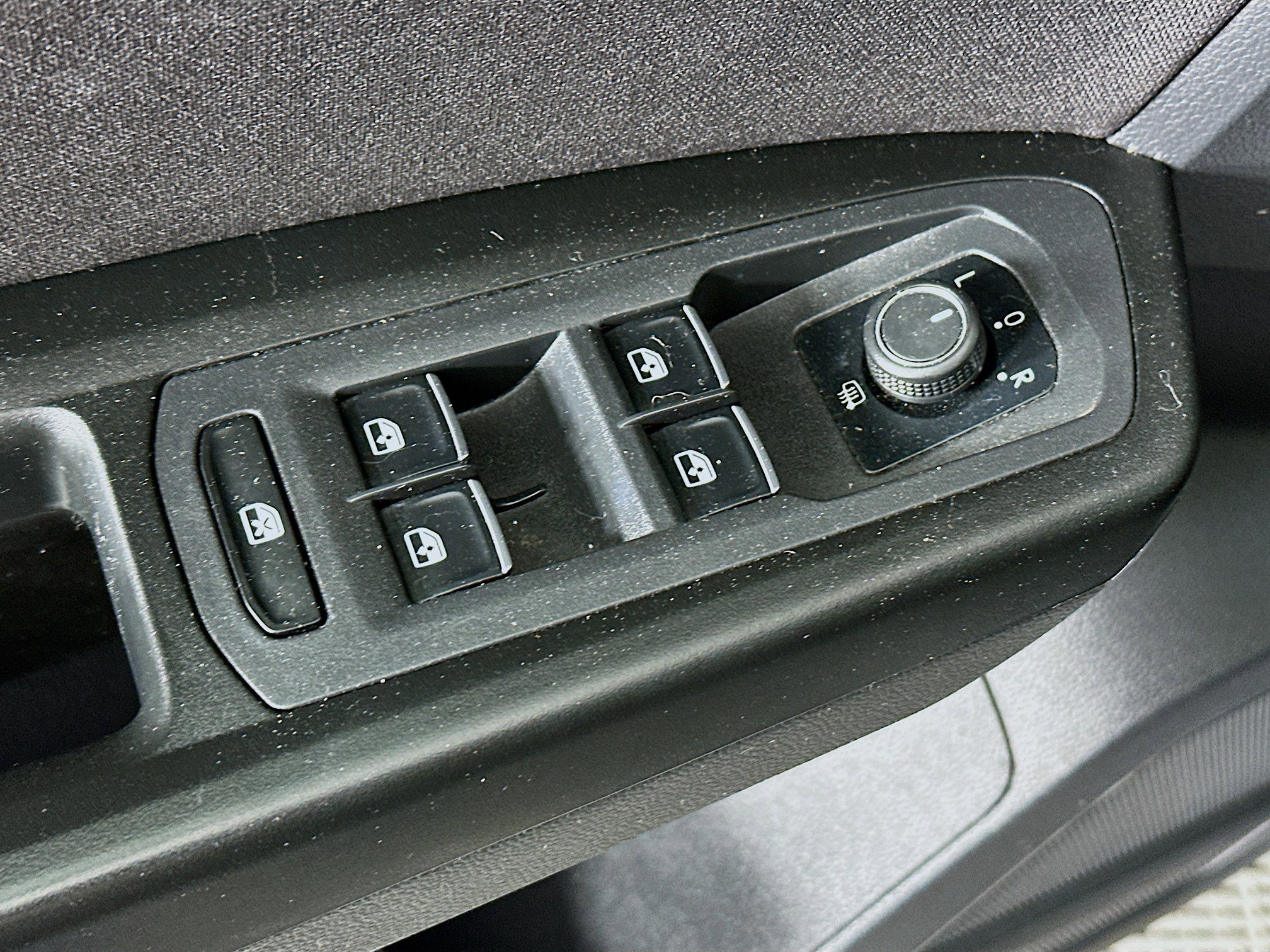 Used 2019 Volkswagen Atlas S w/ Towing Package image 15