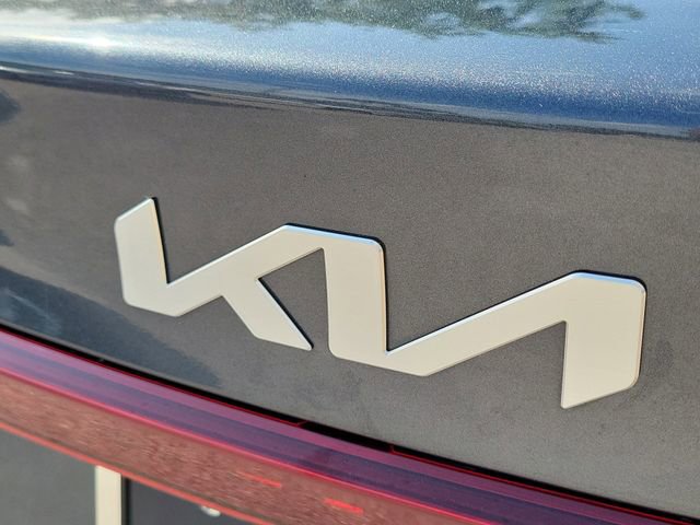 Used 2024 Kia Forte LXS image 7