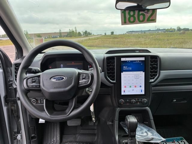Used 2024 Ford Ranger XL AWD/4WD image 9