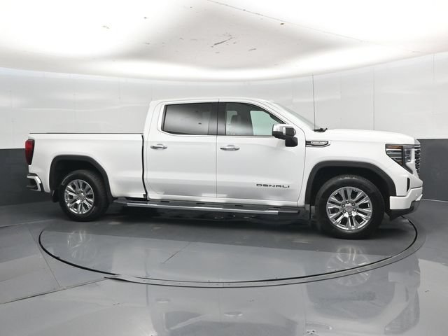 Used 2023 GMC Sierra 1500 Denali w/ Technology Package AWD/4WD image 34