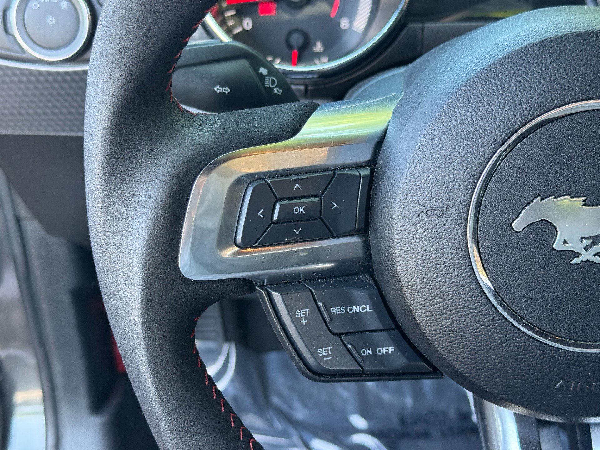 Used 2017 Ford Mustang GT w/ GT Performance Package RWD image 29