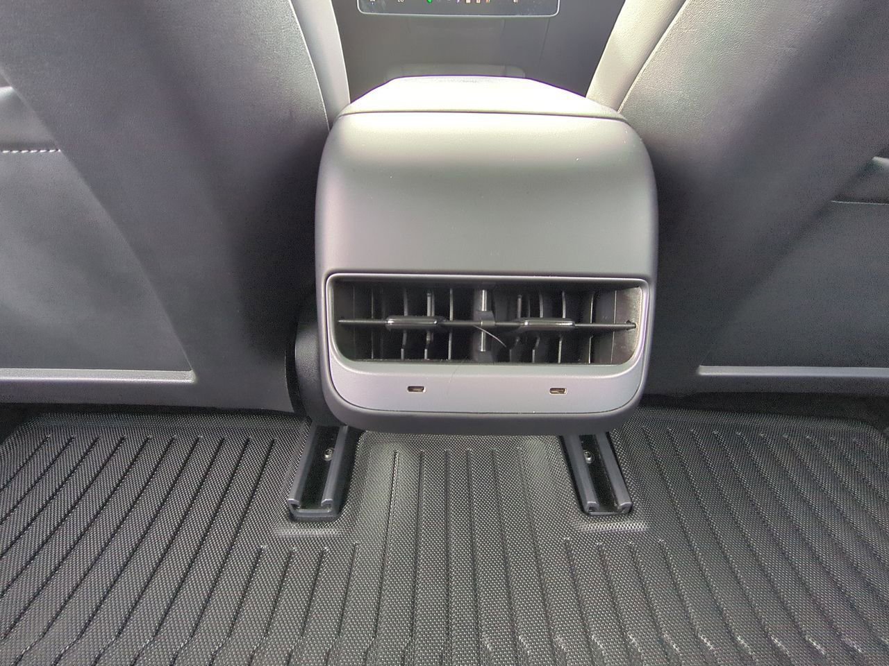 Used 2023 Tesla Model 3 Standard Range RWD image 20