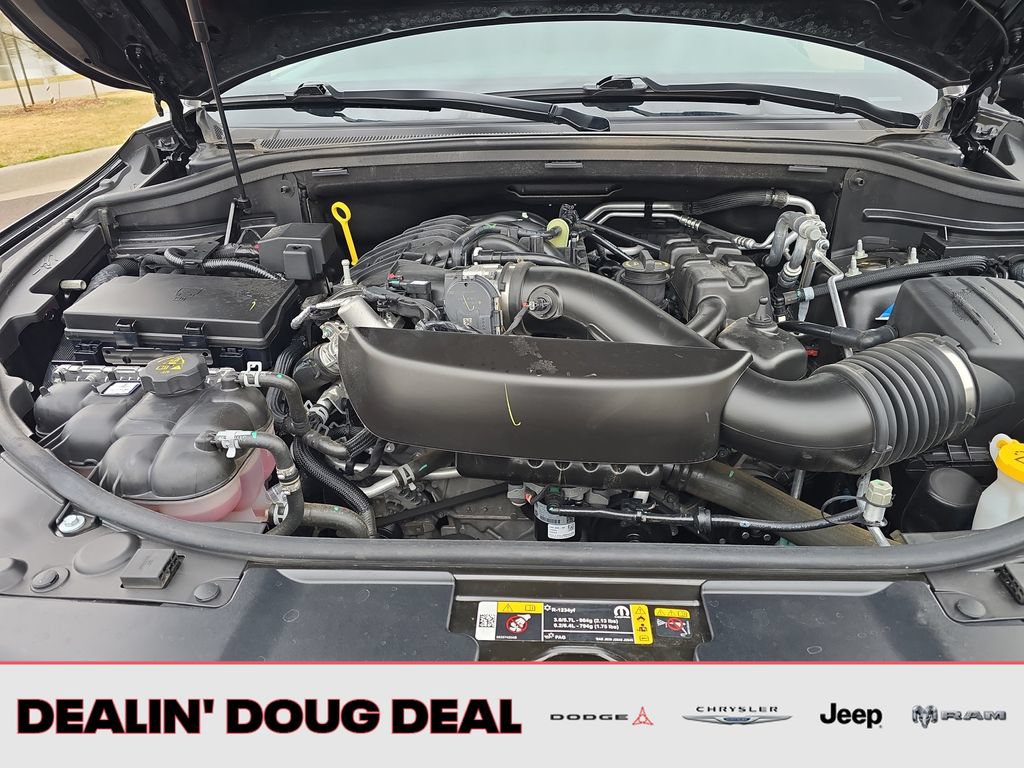 Used 2025 Dodge Durango GT AWD/4WD image 23