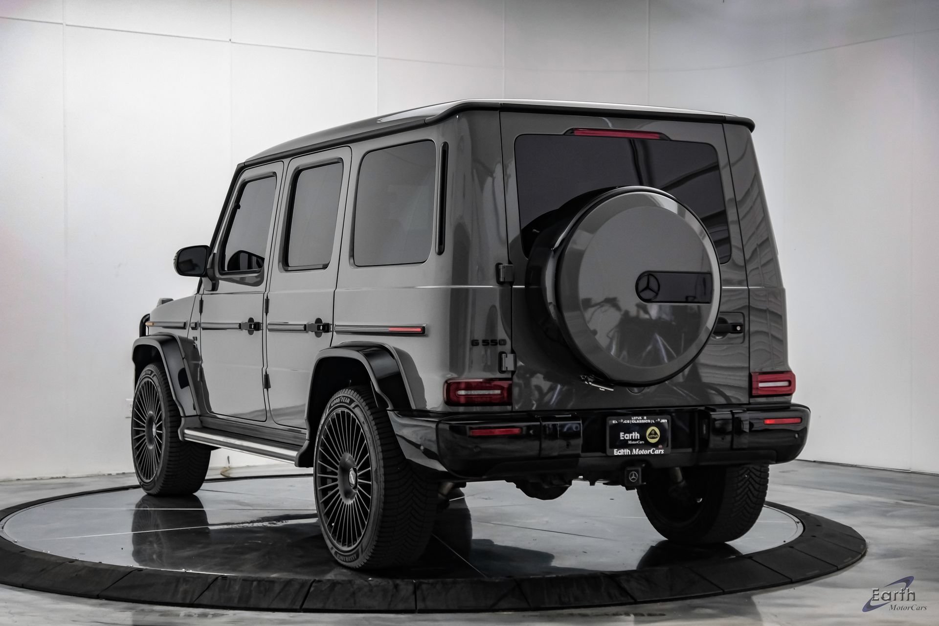 Used 2021 Mercedes-Benz G 550 image 11
