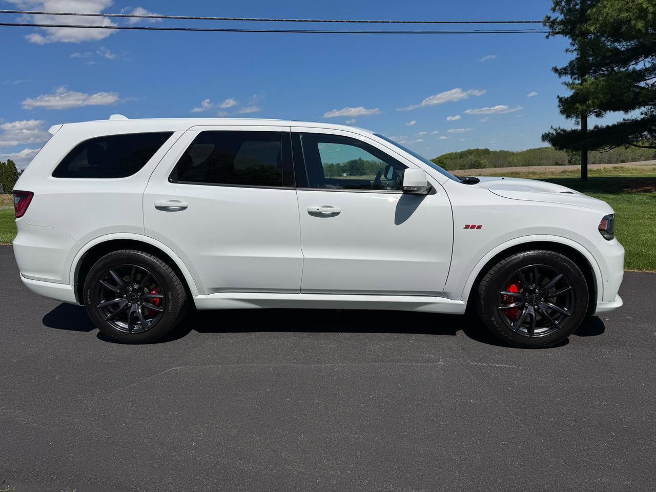 Used 2018 Dodge Durango SRT w/ Technology Group AWD/4WD image 6