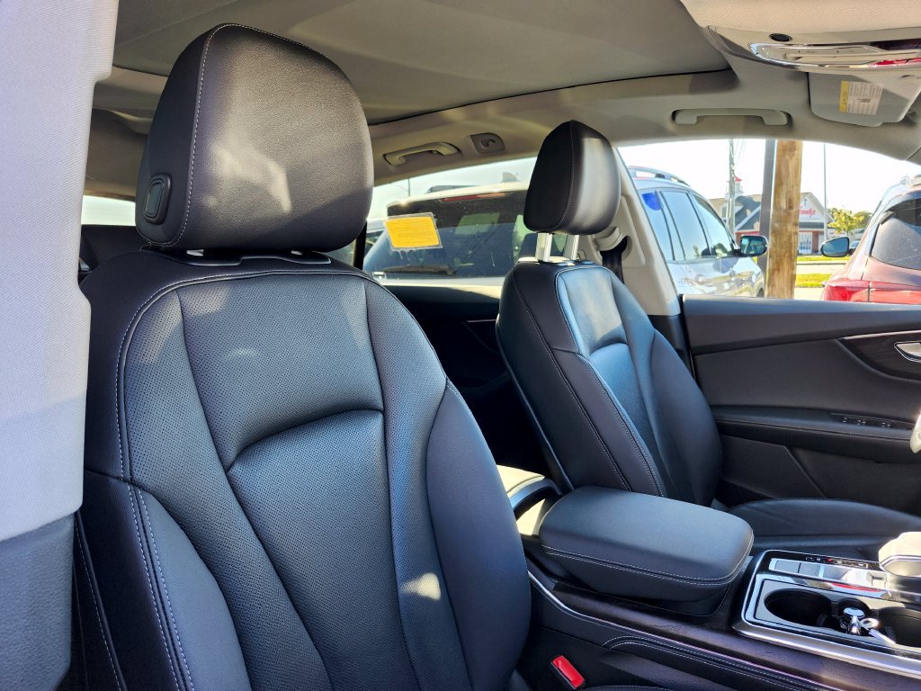 Certified 2023 Audi Q8 Premium Plus w/ Premium Plus Package AWD/4WD image 15