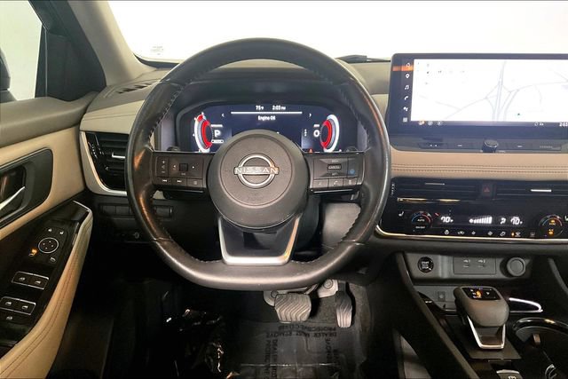 Used 2024 Nissan Rogue SL image 5