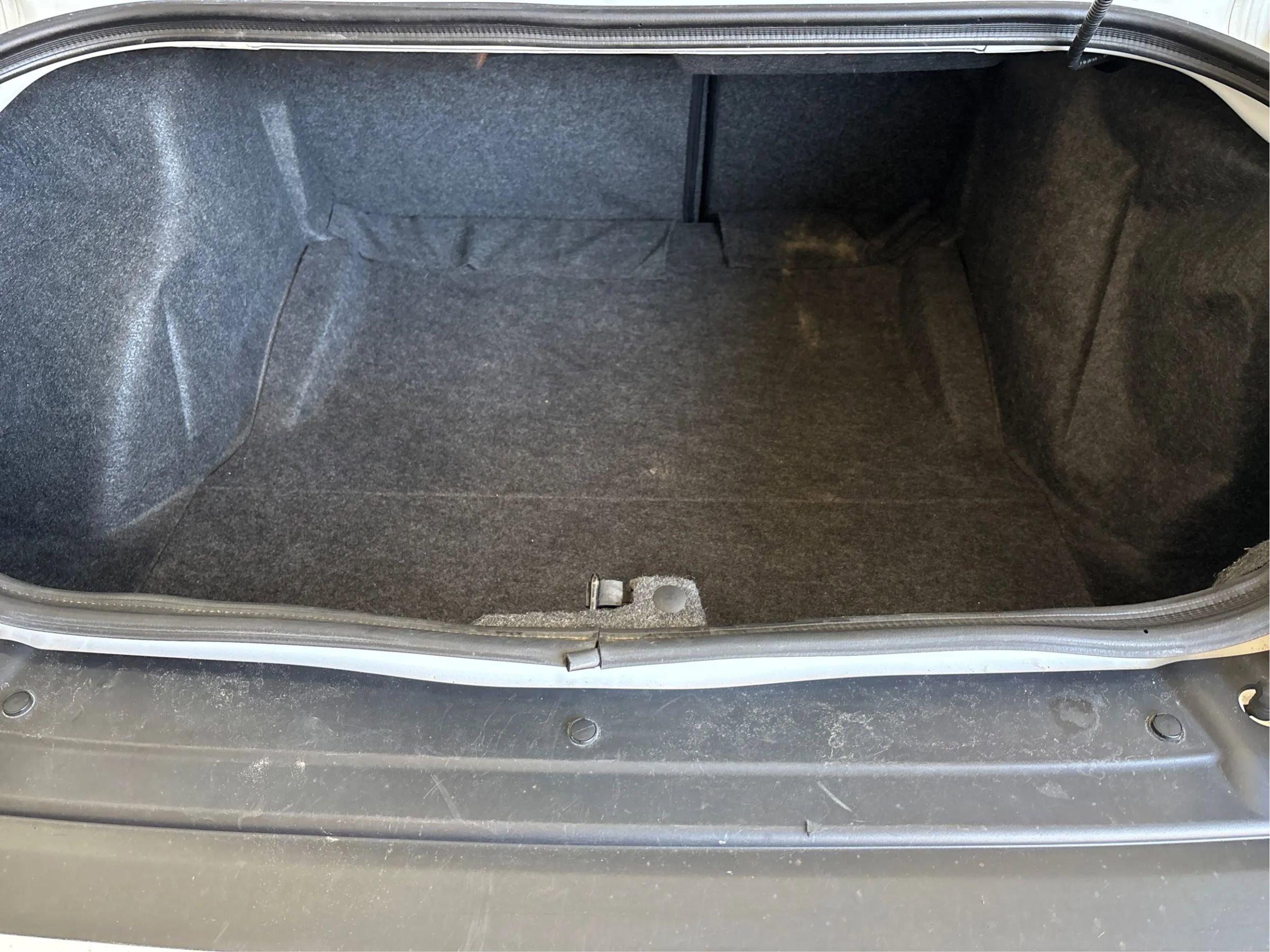 Used 2022 Dodge Challenger R/T image 16