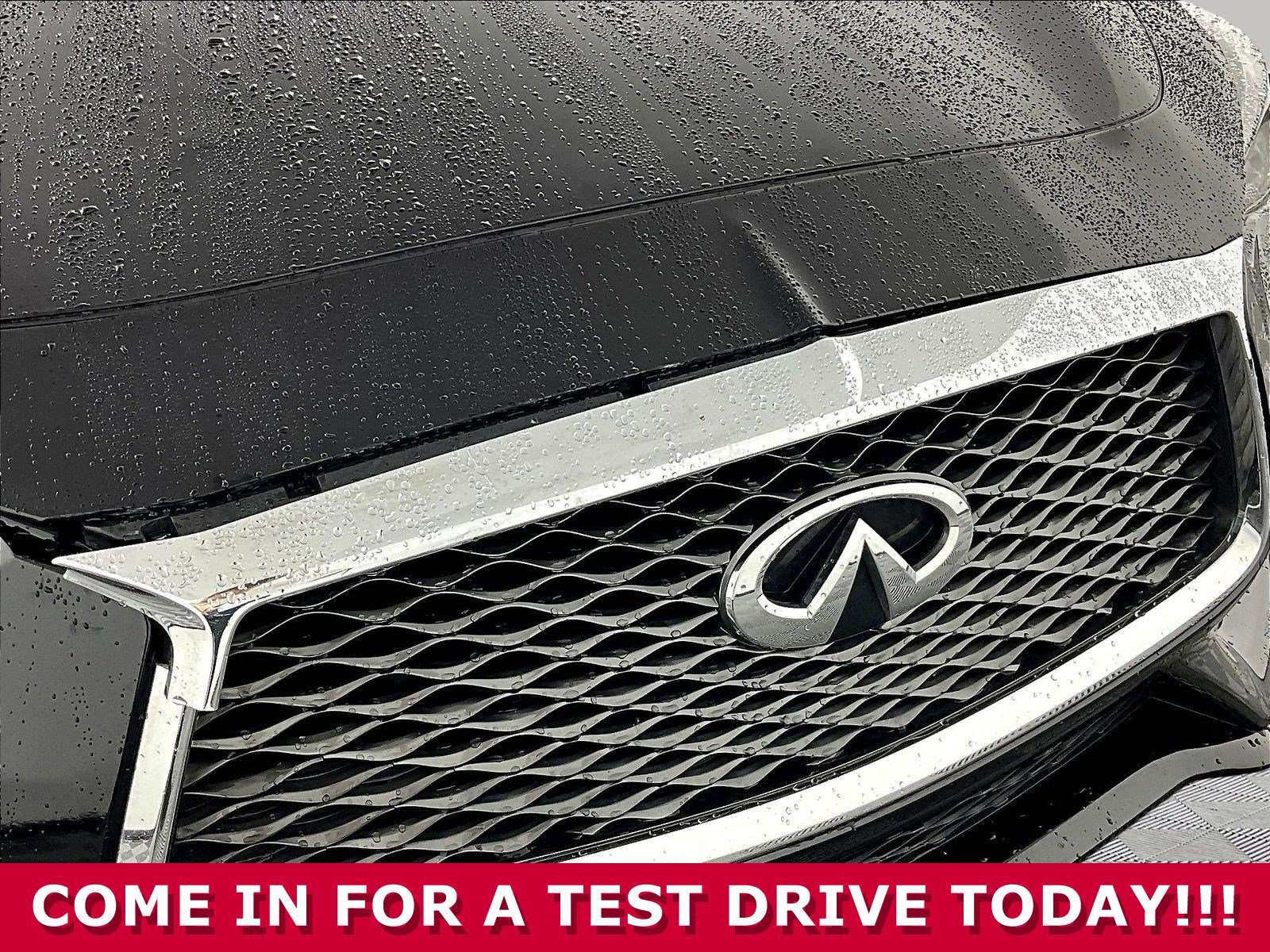 Used 2017 INFINITI Q60 Red Sport 400 AWD/4WD image 29
