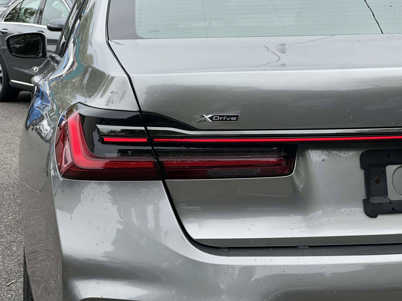 Used 2022 BMW 750Li xDrive AWD/4WD image 9