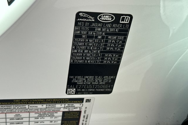 Certified 2026 Land Rover Defender 110 X-Dynamic SE AWD/4WD image 28