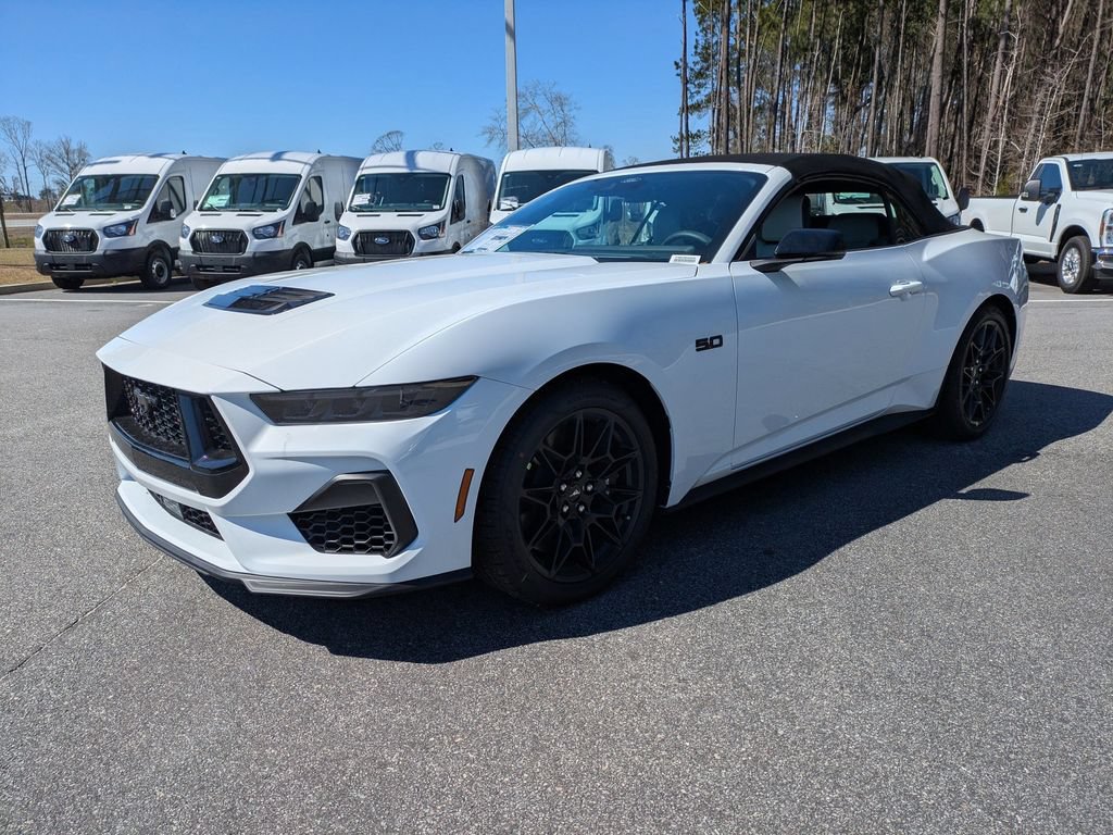New 2026 Ford Mustang GT Premium w/ GT Performance Package RWD image 8