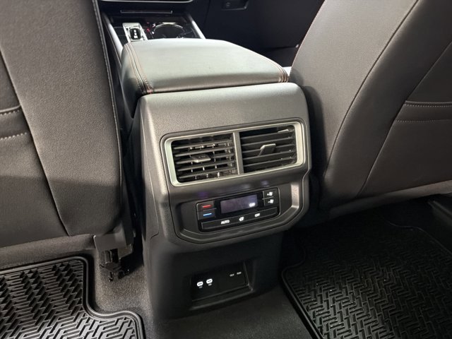 Certified 2026 Volkswagen Atlas Peak Edition AWD/4WD image 35
