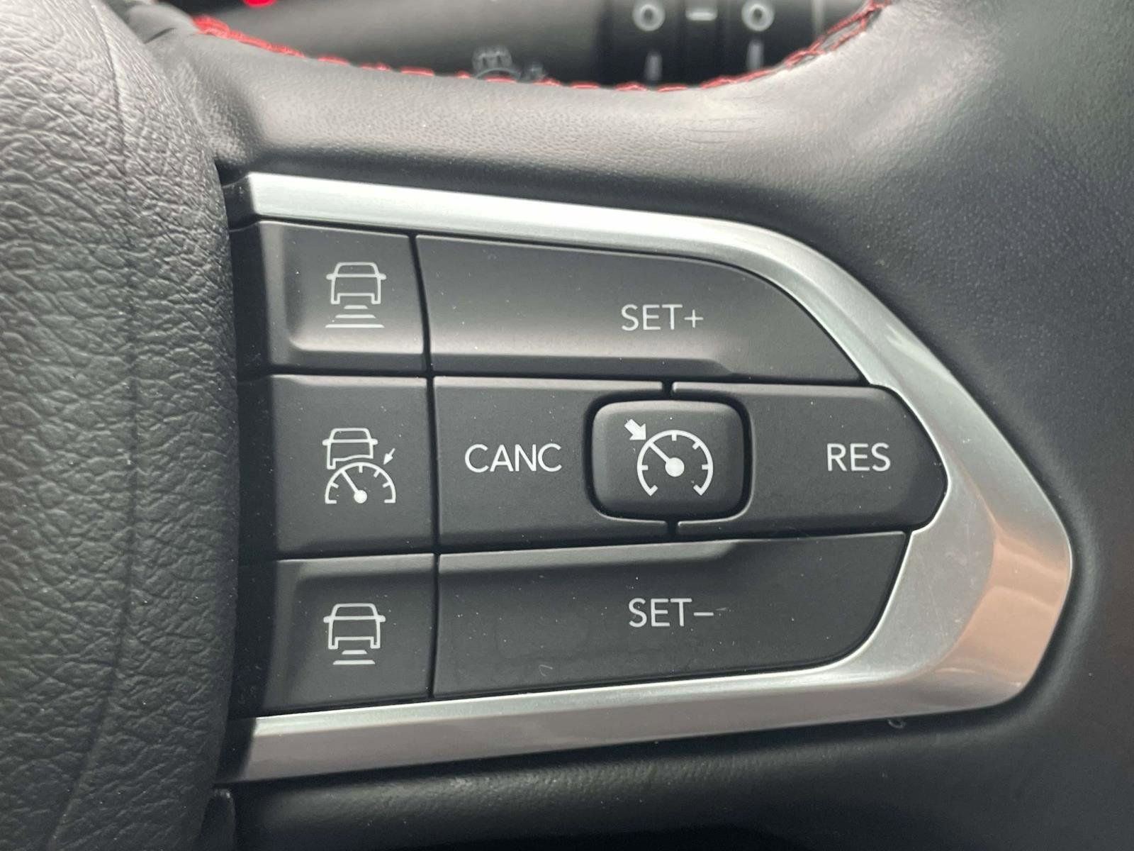 Used 2022 Jeep Compass Trailhawk w/ Trailhawk Convenience Group image 21