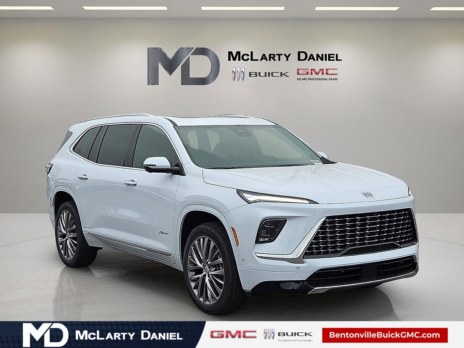 New 2026 Buick Enclave Avenir image 1