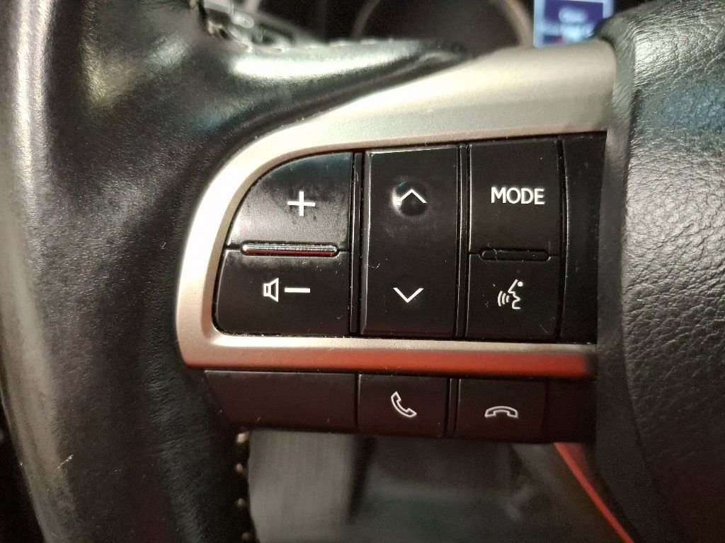 Used 2019 Lexus RX 350L Luxury w/ Accessory Package AWD/4WD image 20