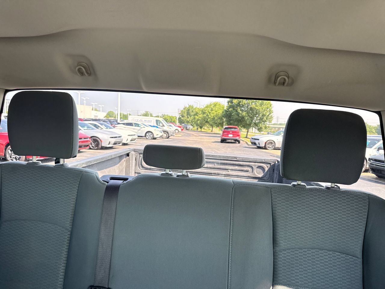 Used 2017 RAM 1500 ST w/ SXT Appearance Group AWD/4WD image 23