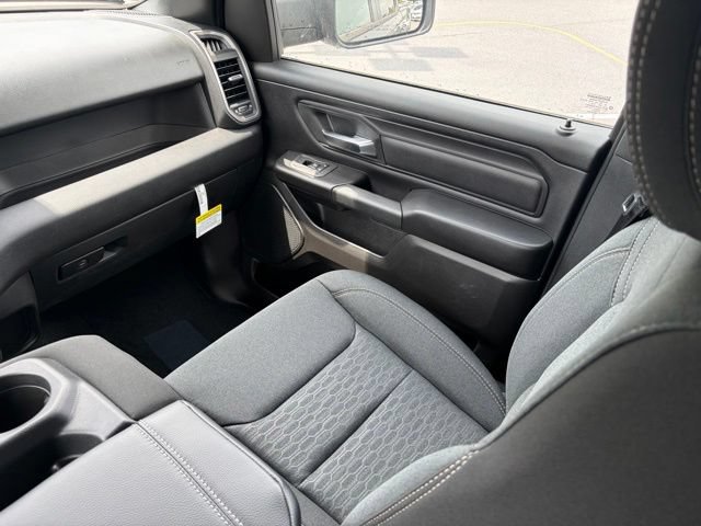 New 2026 RAM 1500 Tradesman AWD/4WD image 32
