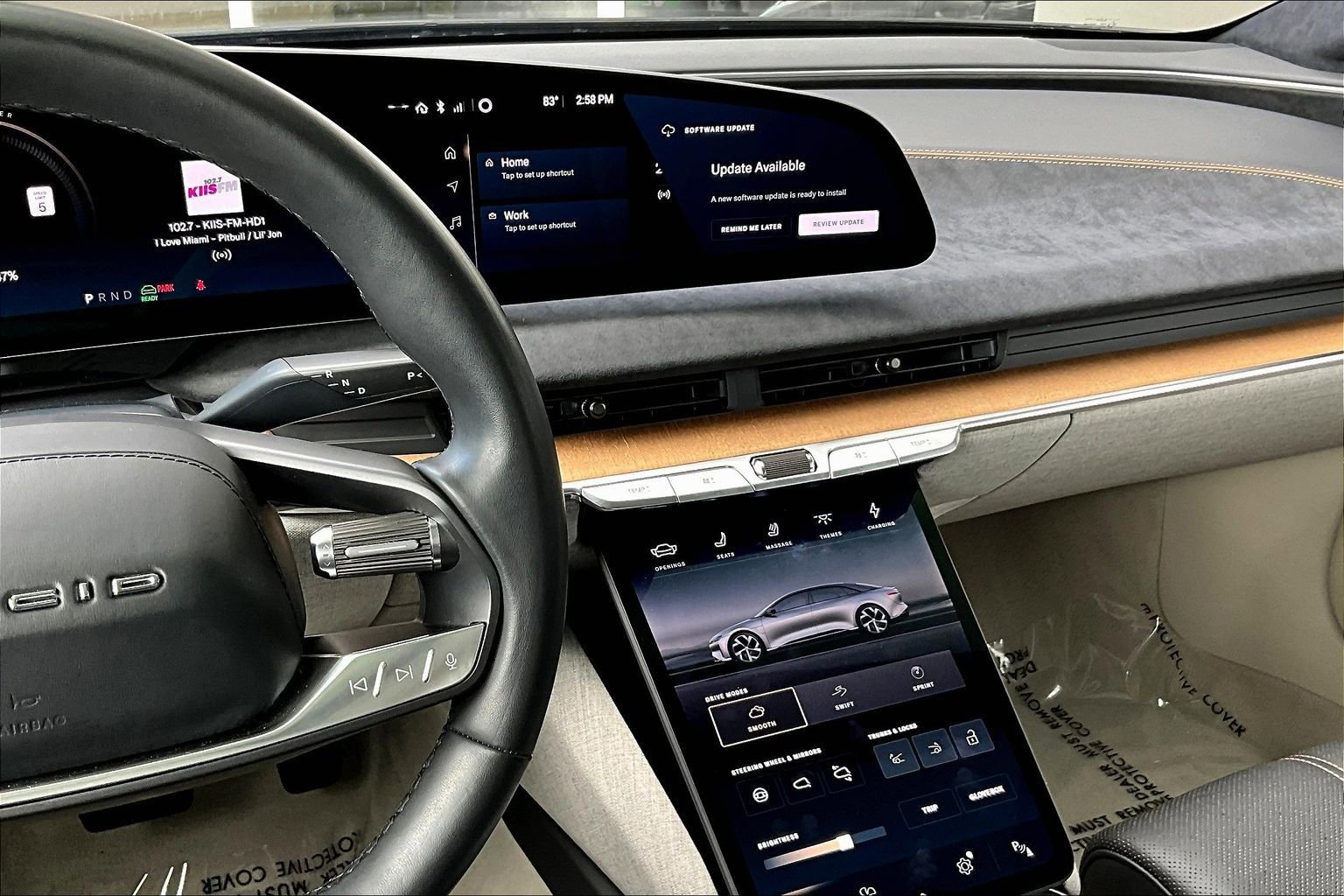 Used 2023 Lucid Air Grand Touring image 6