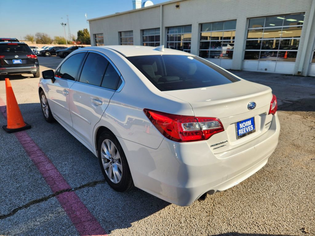 Used 2017 Subaru Legacy 2.5i Premium image 3