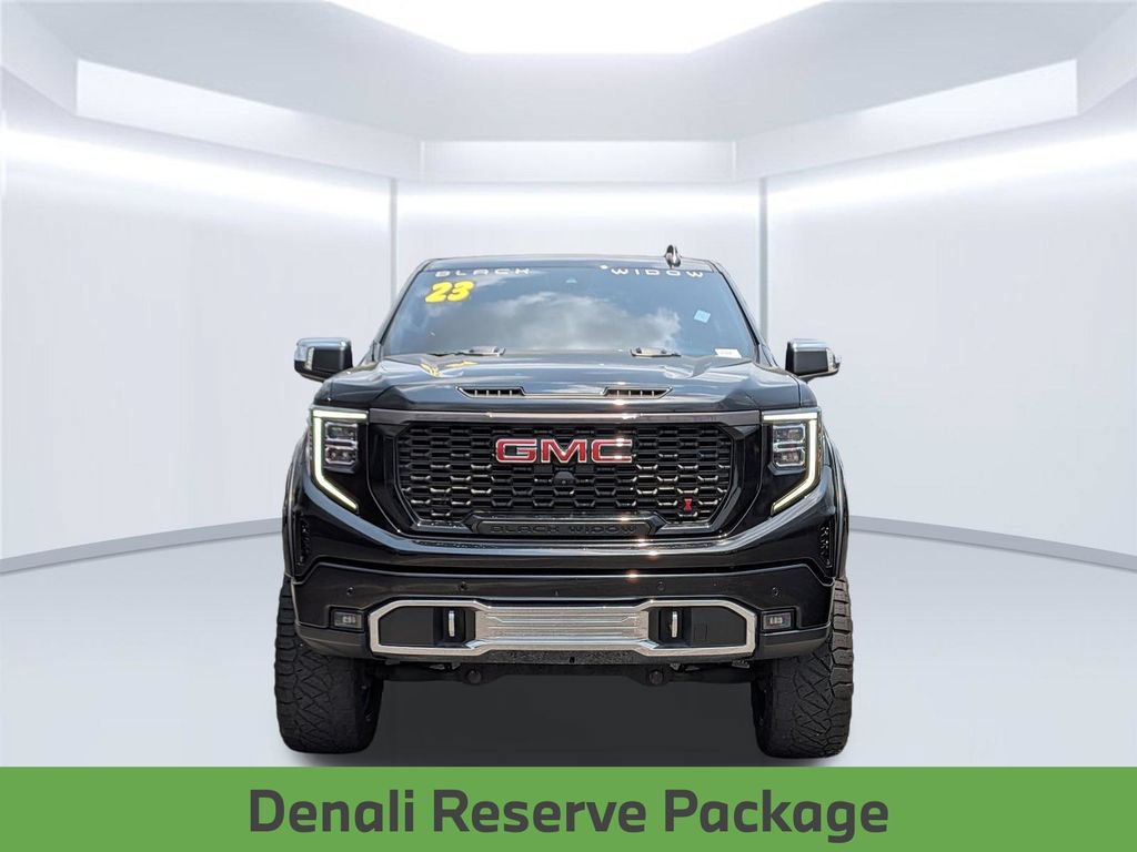 Used 2023 GMC Sierra 1500 Denali w/ Denali Reserve Package AWD/4WD image 11