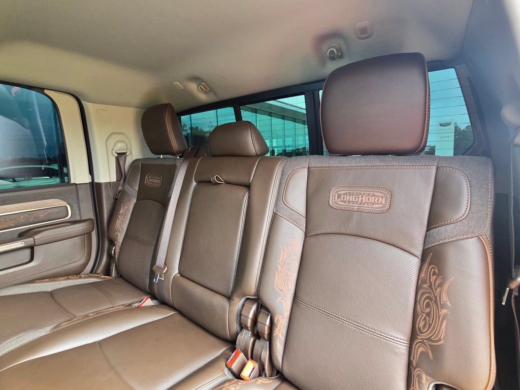 Used 2026 RAM 3500 Longhorn w/ Towing Technology Group AWD/4WD image 22