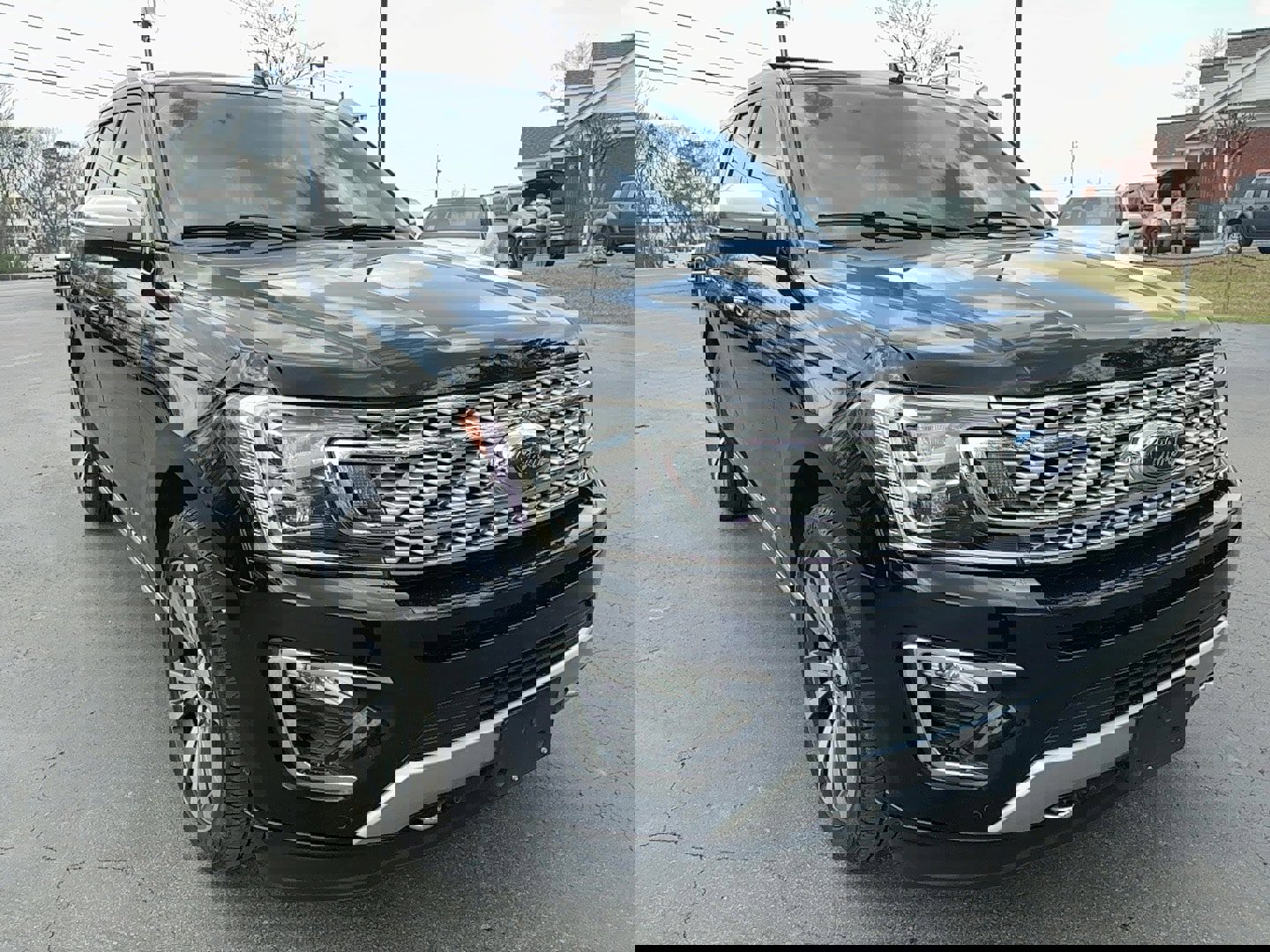 Used 2020 Ford Expedition Platinum image 3