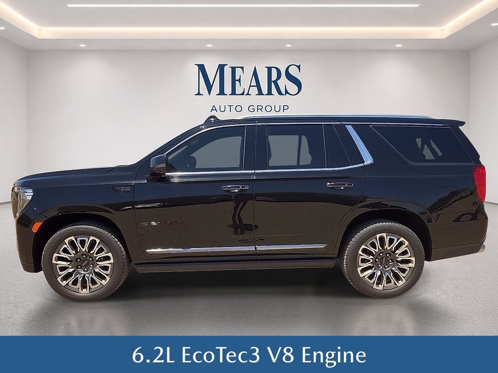Used 2023 GMC Yukon Denali Ultimate AWD/4WD image 3